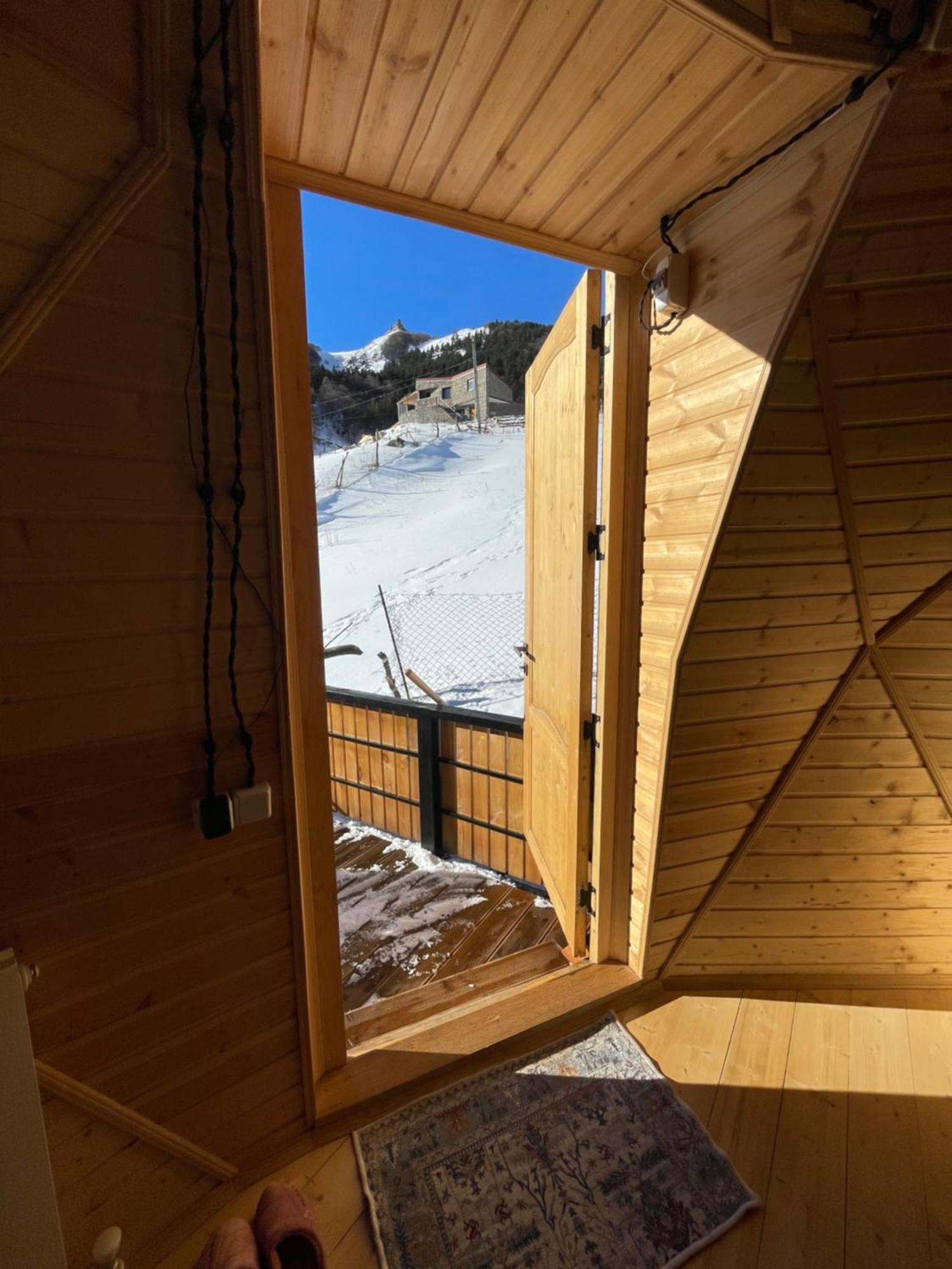 הוילה קזבגי Gabua Glamping מראה חיצוני תמונה