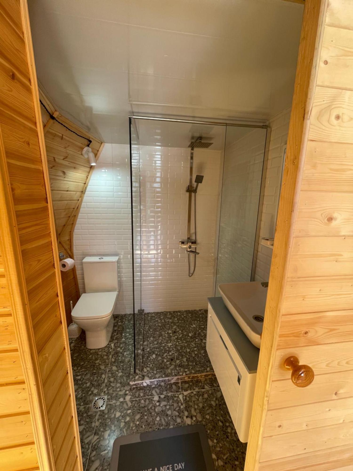 הוילה קזבגי Gabua Glamping מראה חיצוני תמונה