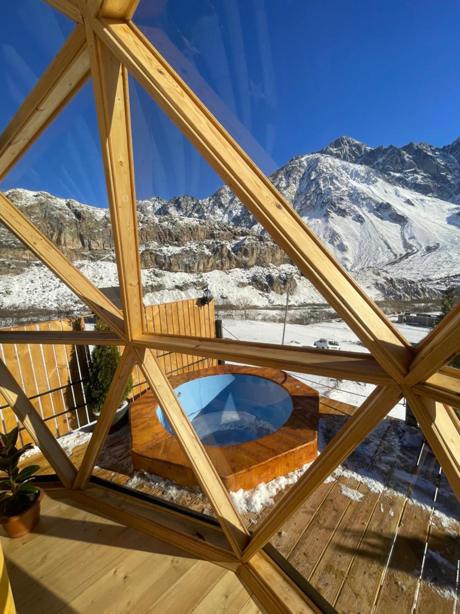 הוילה קזבגי Gabua Glamping מראה חיצוני תמונה
