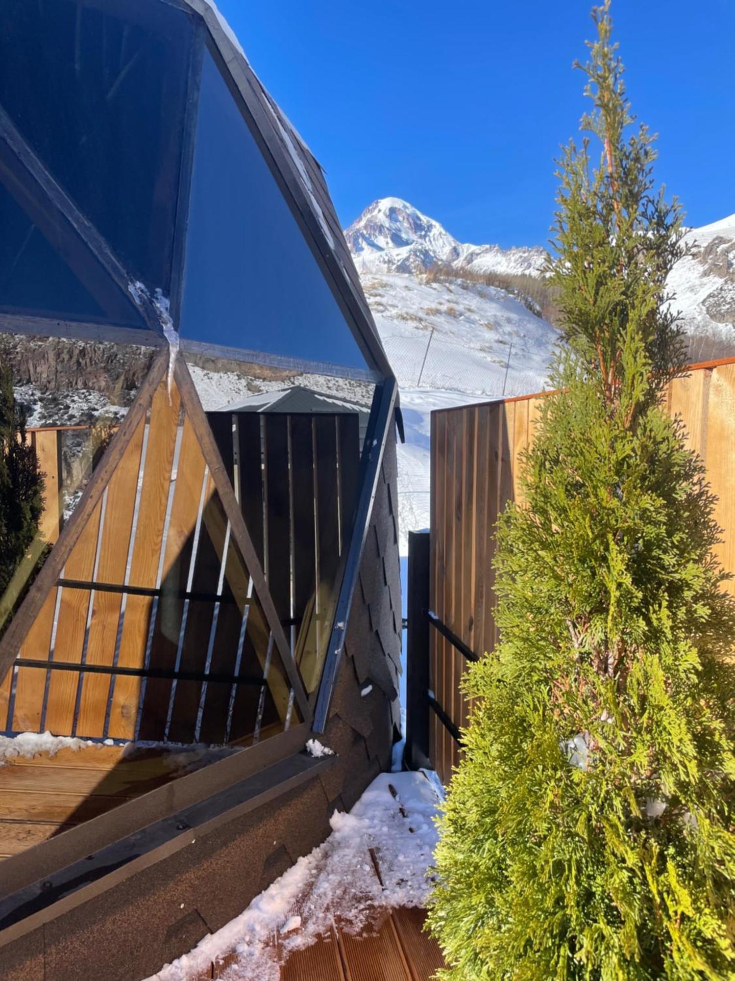 הוילה קזבגי Gabua Glamping מראה חיצוני תמונה